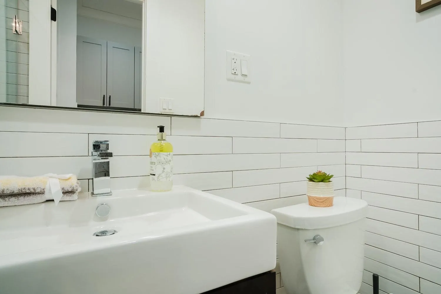 1288-4R Newly Furnished Prime Ues 2Br Appartement New York 0*,  Verenigde Staten