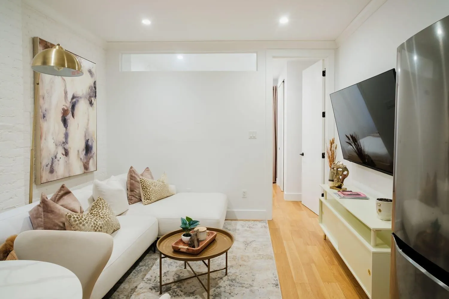 뉴욕 1288-4R Newly Furnished Prime Ues 2Br 아파트 0*,
